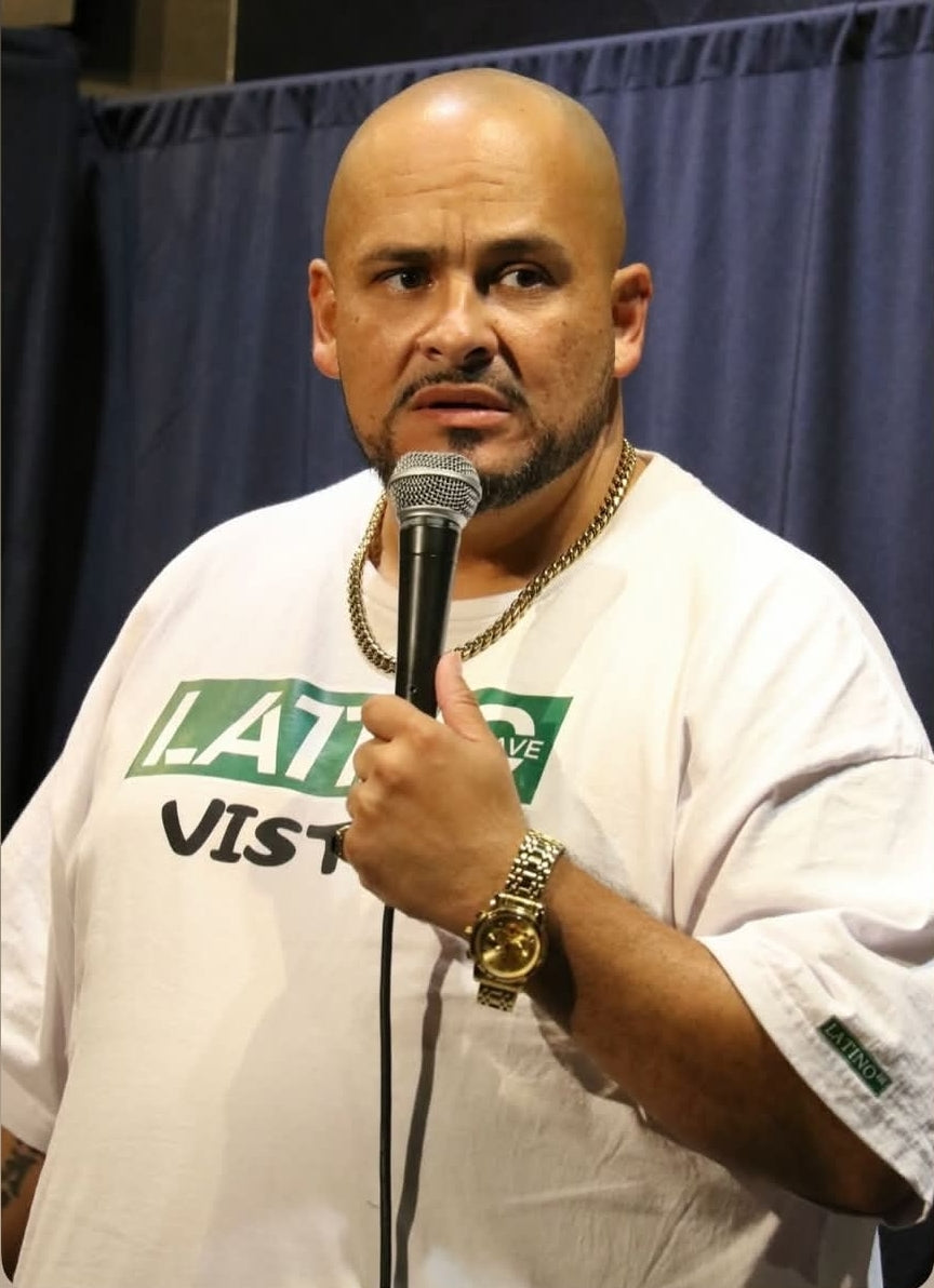 "Viste" Latino Ave Collab
